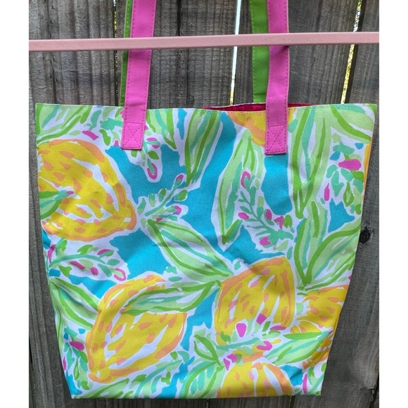 Lilly Pulitzer Estée Lauder Tote Bag - Picture 5 of 8
